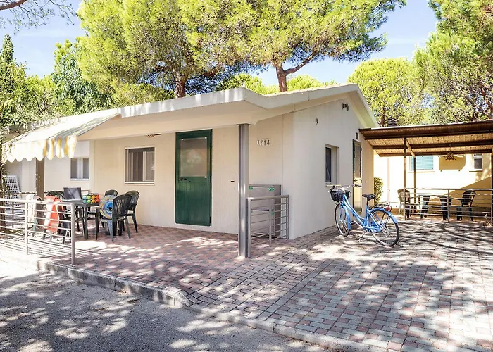 Salinello Village Feriehus *