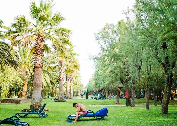 Salinello Village Feriehus *