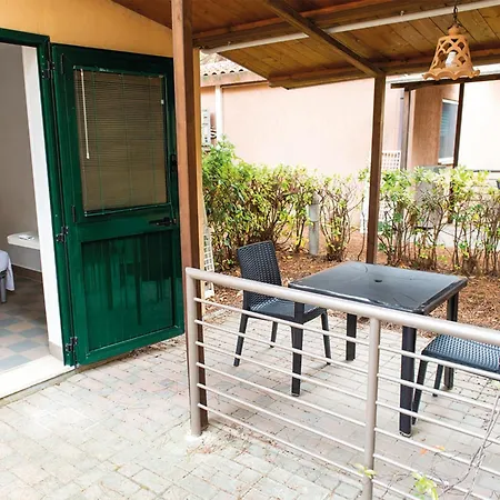 Salinello Village 4*