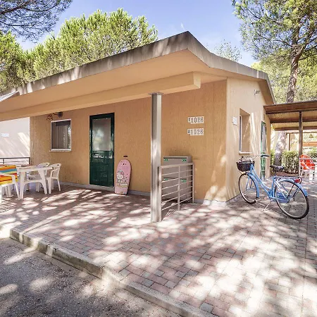 Salinello Village Vakantiepark *